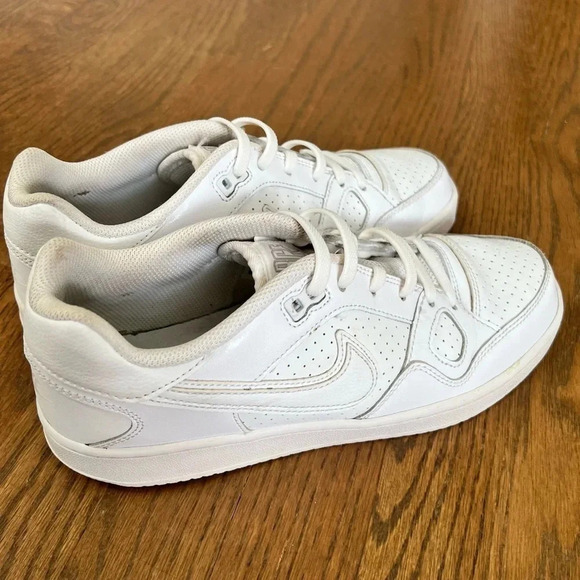Nike Son Of Force Low Top Triple White casual court shoes women’s size 9 - Picture 4 of 14